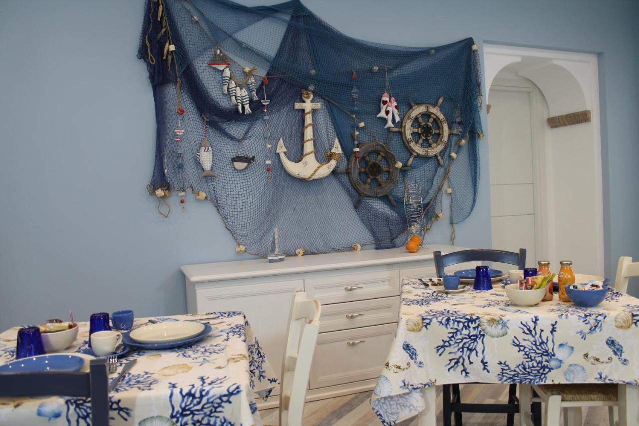 B&B Marina Blu Giardini-Naxos Kültér fotó